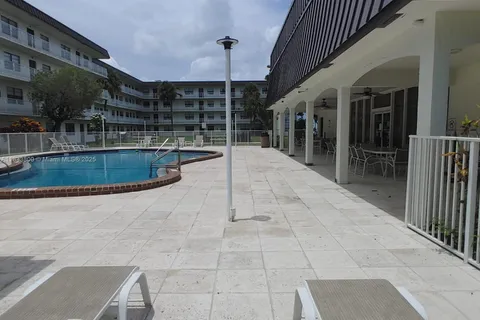 500 NE 2nd St # 110, Dania Beach FL 33004