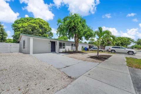 2050 NW 30th Ave, Fort Lauderdale FL 33311
