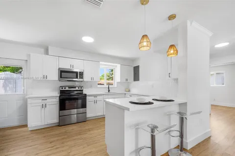 2050 NW 30th Ave, Fort Lauderdale FL 33311