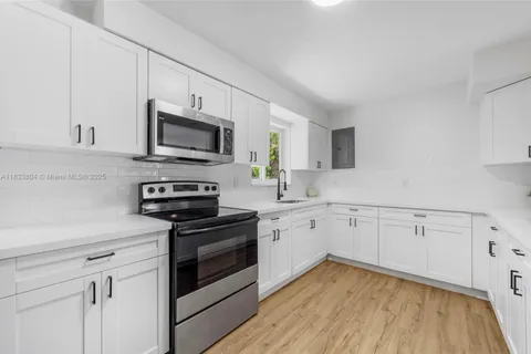 2050 NW 30th Ave, Fort Lauderdale FL 33311