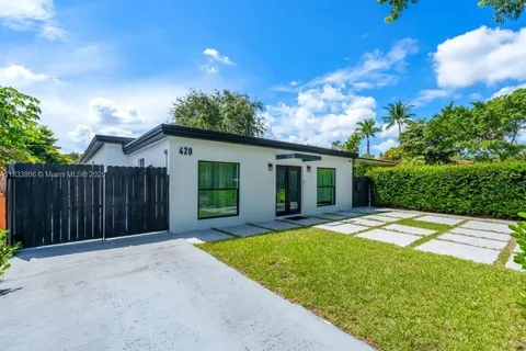 420 NE 90th St, El Portal FL 33138