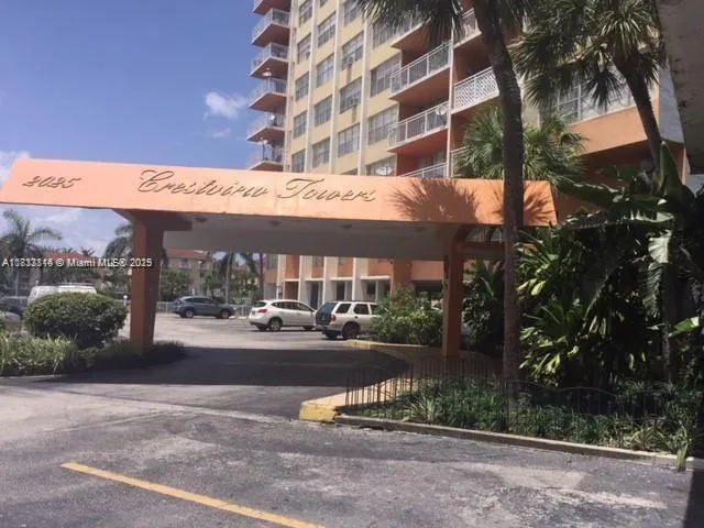 2025 NE 164th St # 516, North Miami Beach FL 33162