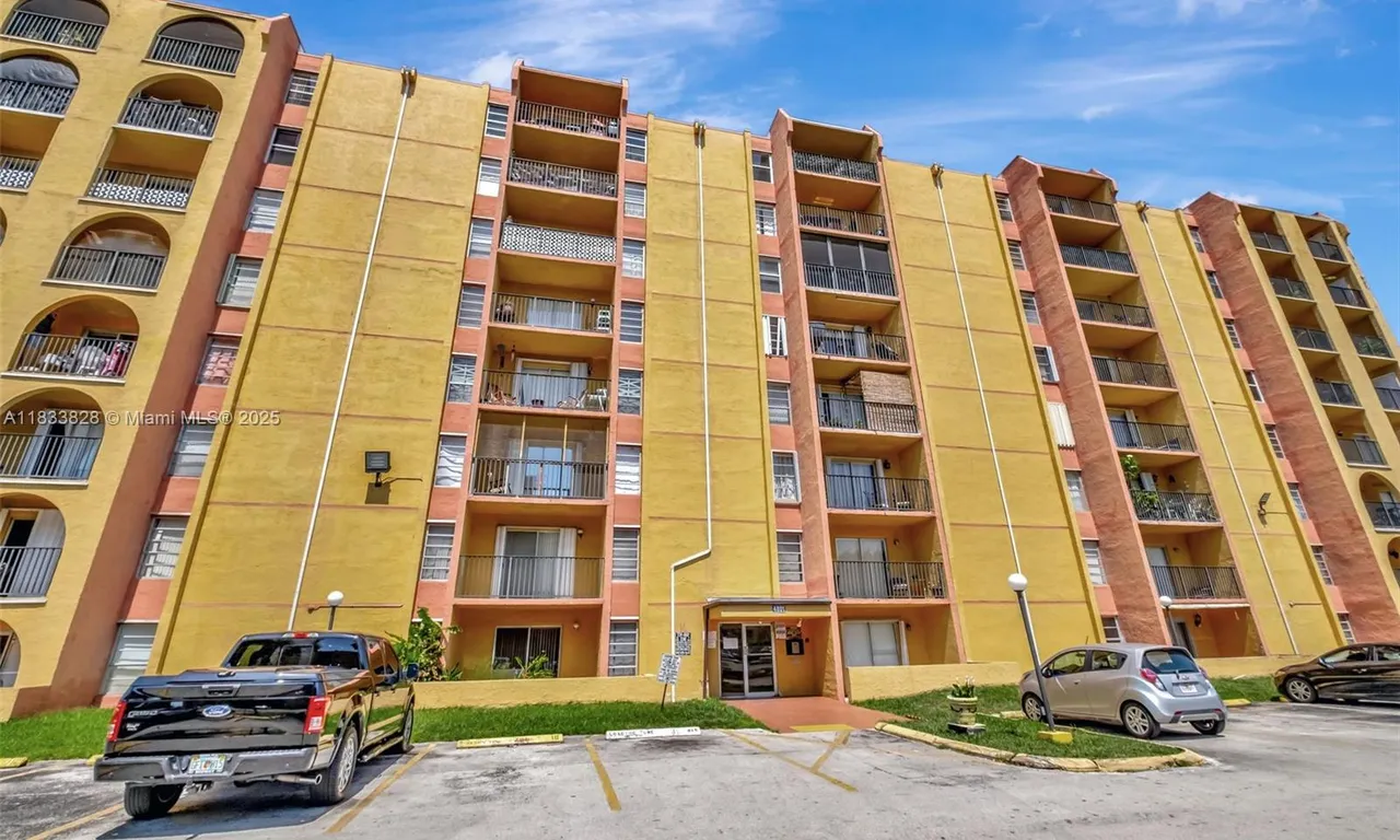 4801 NW 7th St # 16, Miami FL 33126