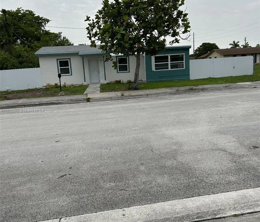 22020 SW 115th Ct, Miami FL 33170