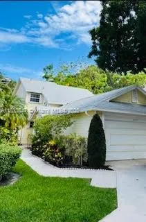 5366 214th Ct S, Boca Raton FL 33486