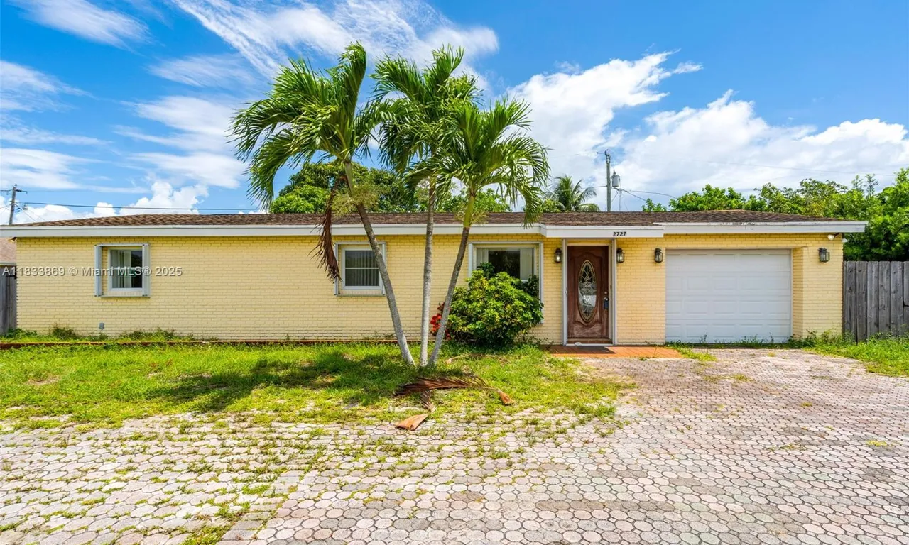 2727 Hypoluxo Rd, Boynton Beach FL 33462