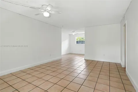 10848 NE 3rd Ct # 0, Miami FL 33161