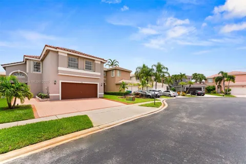 1894 SW 149th Ave, Miramar FL 33027