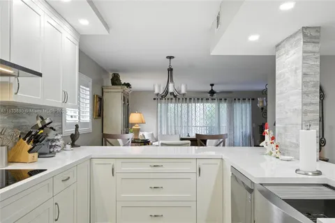 1651 SW 127th Ave # 301A, Pembroke Pines FL 33027