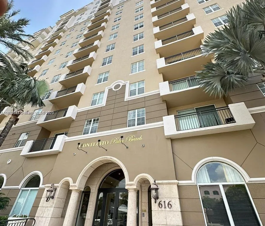 616 Clearwater Park Rd # 703, West Palm Beach FL 33401