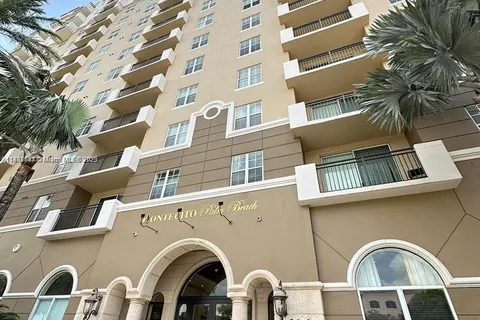 616 Clearwater Park Rd # 703, West Palm Beach FL 33401