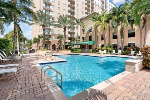 616 Clearwater Park Rd # 703, West Palm Beach FL 33401