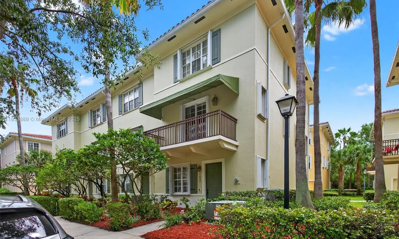 153 Apalachee Ln, Jupiter FL 33458