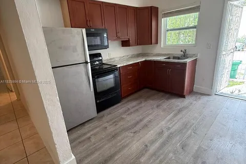 6909 NW 2nd Ave # 3, Miami FL 33150