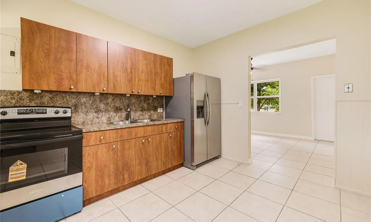 145 NW 119th St, North Miami FL 33168