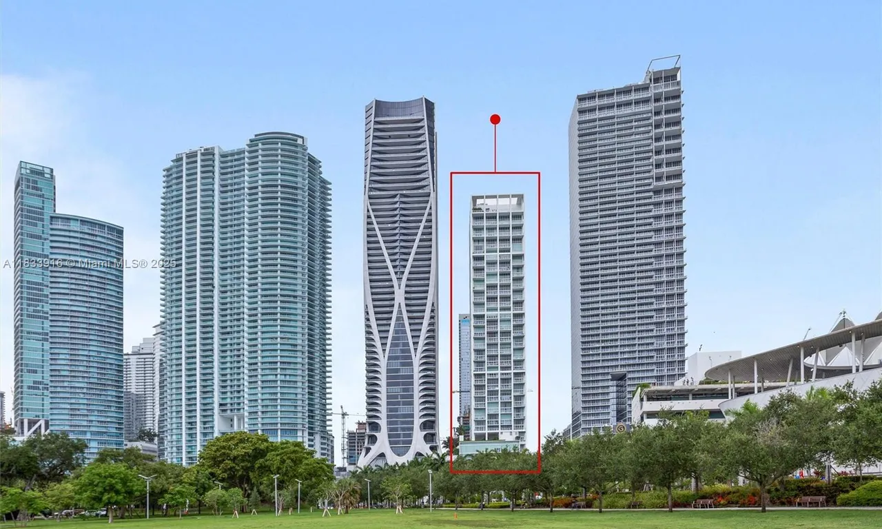 1040 Biscayne Blvd # 2108, Miami FL 33132