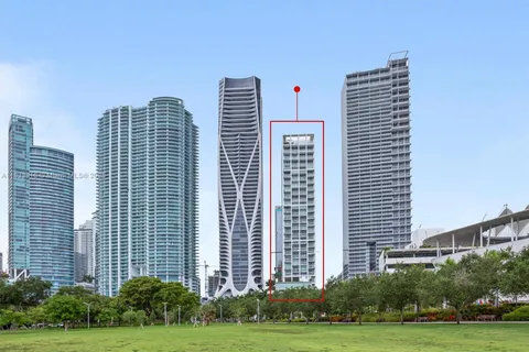1040 Biscayne Blvd # 2108, Miami FL 33132