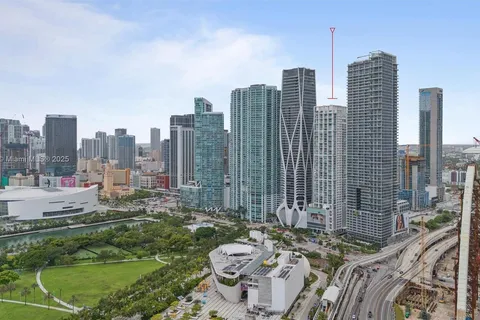 1040 Biscayne Blvd # 2108, Miami FL 33132
