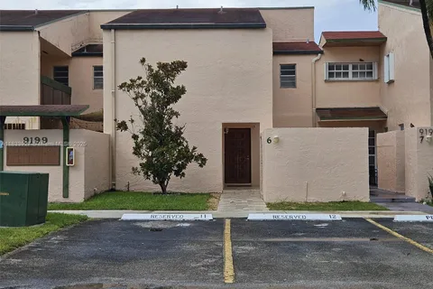 9199 Fontainebleau Blvd # 6, Miami FL 33172