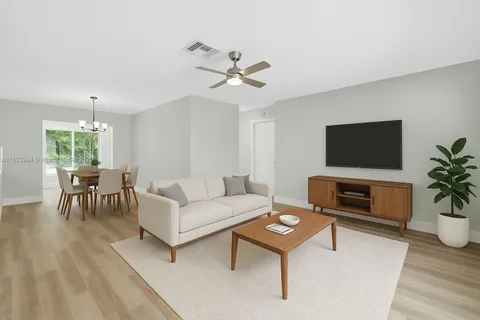 2920 NE 8th Ave, Pompano Beach FL 33064
