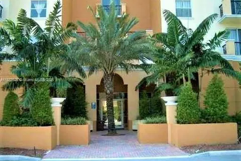 9021 SW 94 ST # 606, Miami FL 33176