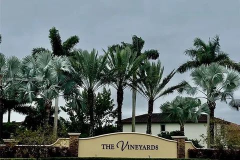 146 SE 34th Ter # 146, Homestead FL 33033