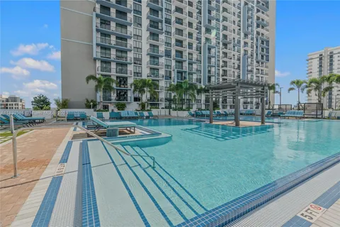 5350 NW 84th Ave # 1807, Doral FL 33166