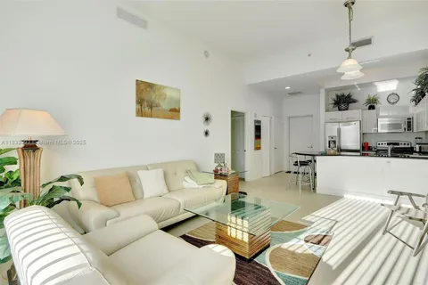 7290 SW 90th St # 703, Miami FL 33156