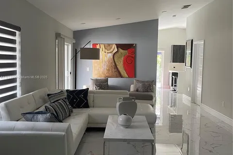 14942 SW 36th Ter, Miami FL 33185