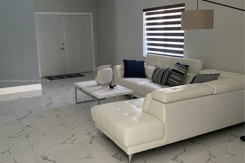 14942 SW 36th Ter, Miami FL 33185