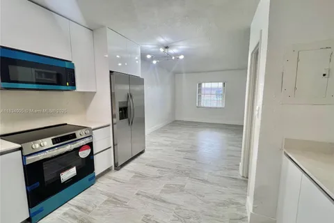 19120 NW 36th Ave, Miami Gardens FL 33056