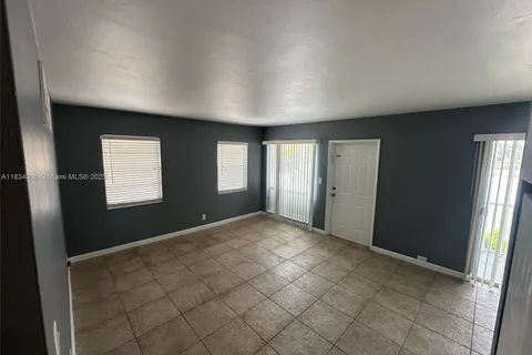 3031 NE 21st Ter # 3, Fort Lauderdale FL 33306