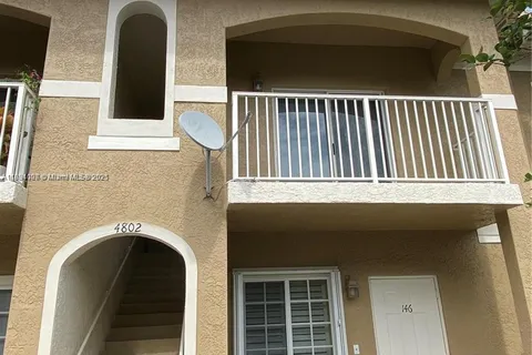 4802 Washington St # 14, Hollywood FL 33021