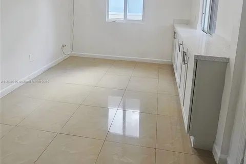 977 SW 5th St # 1, Miami FL 33130