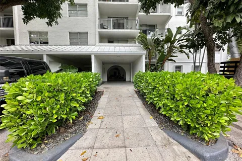 680 NE 64th St # A501, Miami FL 33138