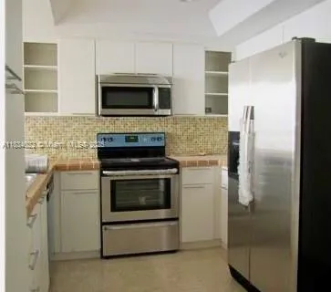 520 Brickell Key Dr # A1519, Miami FL 33131