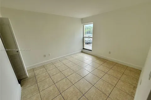 11925 NE 2nd Ave # B207, North Miami FL 33161