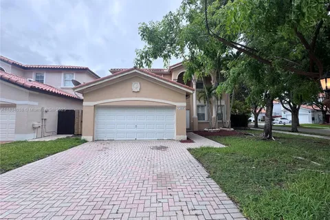 15884 SW 61st St, Miami FL 33193