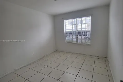 605 Euclid Ave # 106, Miami Beach FL 33139