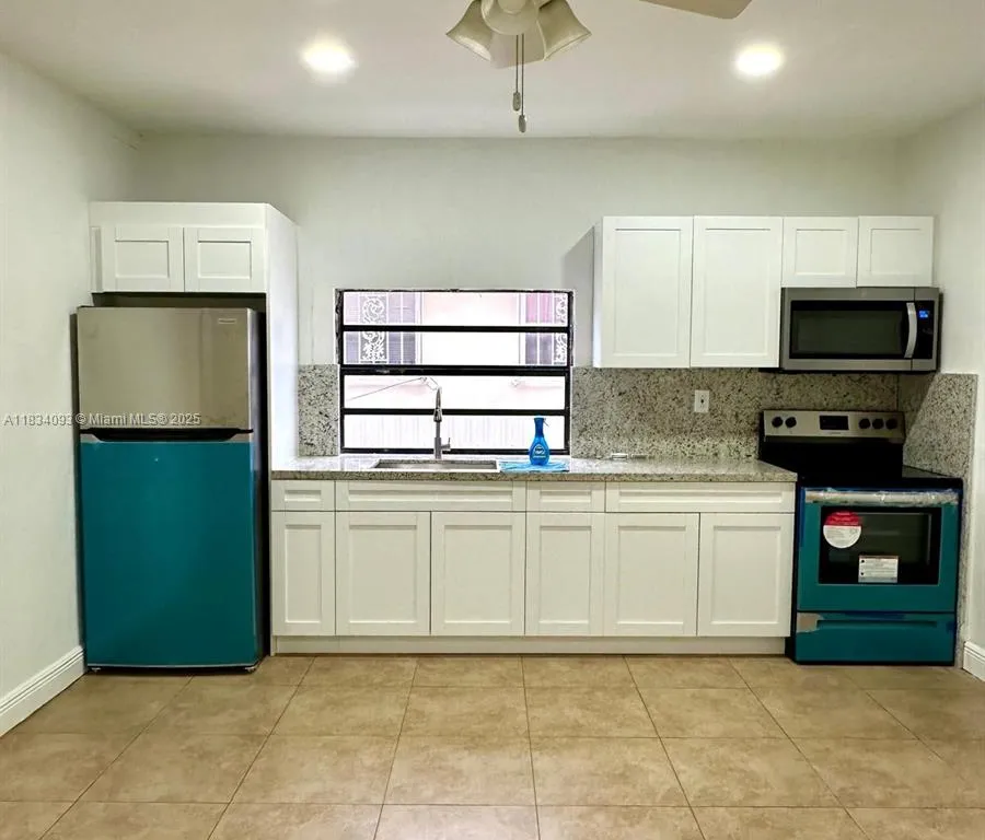 1770 NW 19th Ter # R, Miami FL 33125