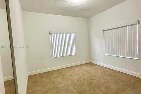 1770 NW 19th Ter # R, Miami FL 33125