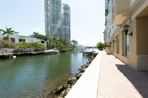 150 Sunny Isles Blvd, Sunny Isles Beach FL 33160