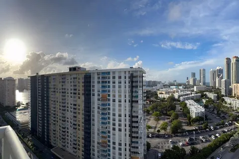 230 174th St # 2207, Sunny Isles Beach FL 33160