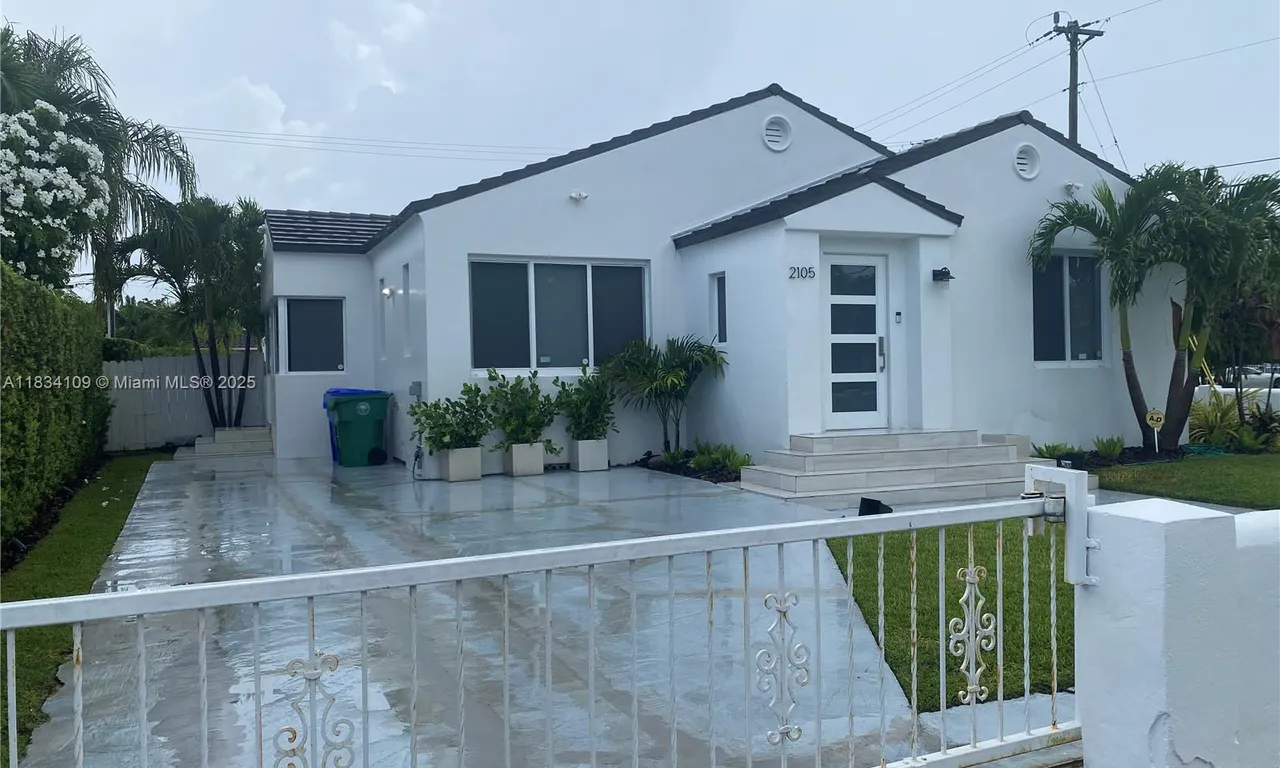 2105 SW 12 St. # 2105, Miami FL 33135