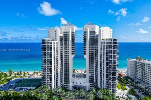 19333 Collins Ave # 2703, Sunny Isles Beach FL 33160