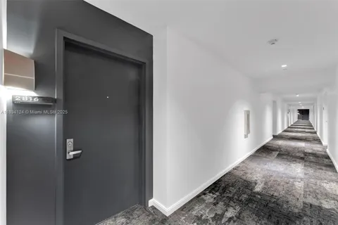 325 S Biscayne Blvd # 2816, Miami FL 33131