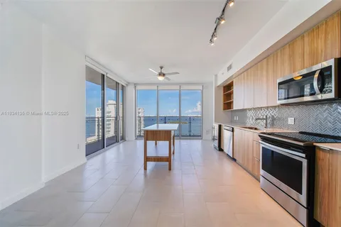 2150 N Bayshore Dr # 1701, Miami FL 33137