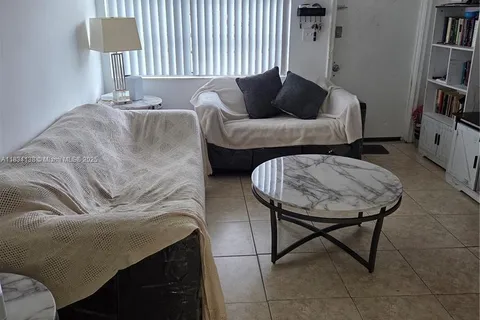 3970 NW 31st Ter # 2, Lauderdale Lakes FL 33309