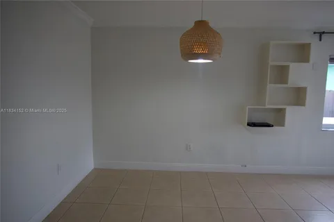 650 E 10th Ave # 1, Hialeah FL 33010