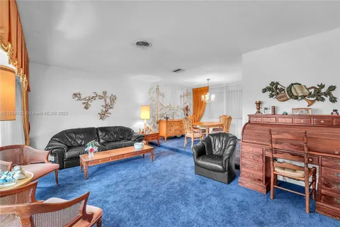 4701 Van Buren St, Hollywood FL 33021